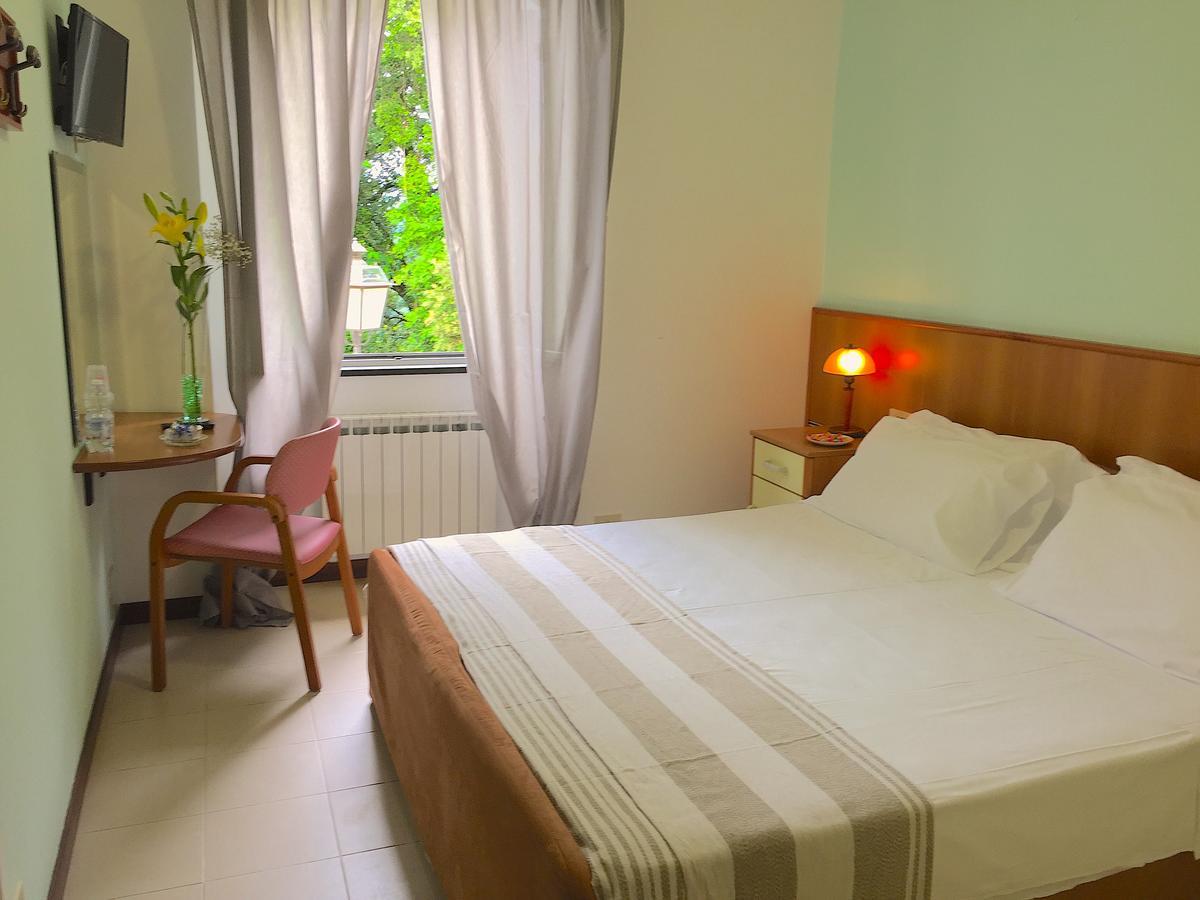 Hotel Montallegro Рапалло Экстерьер фото